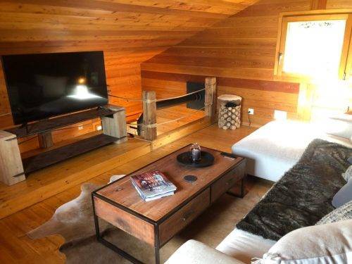 Alpine Ski Chalet – Living Styling